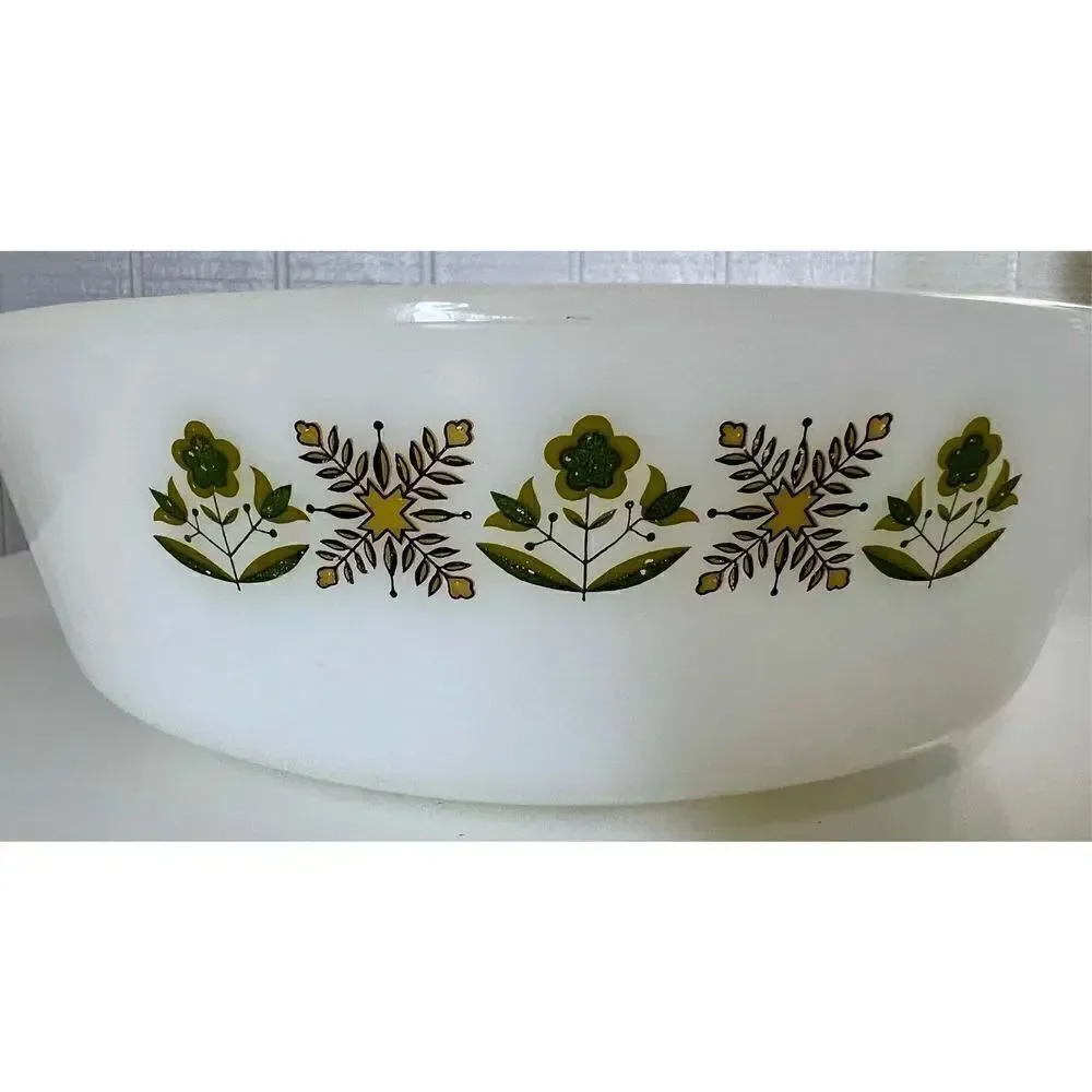 Vintage Anchor Hocking Fire King Green Meadow 1.5 Quart Casserole Dish 437